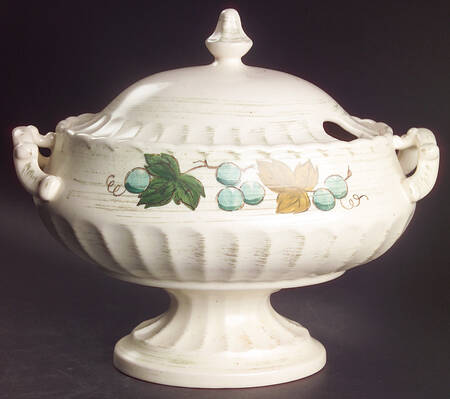 Vineyard Tureen &  Lid