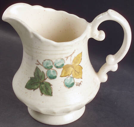 Vineyard 48 Oz Pitcher