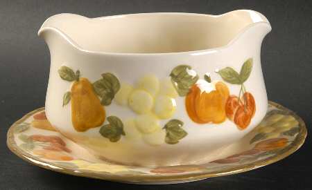 Eden Gravy Boat with Attached Underplate