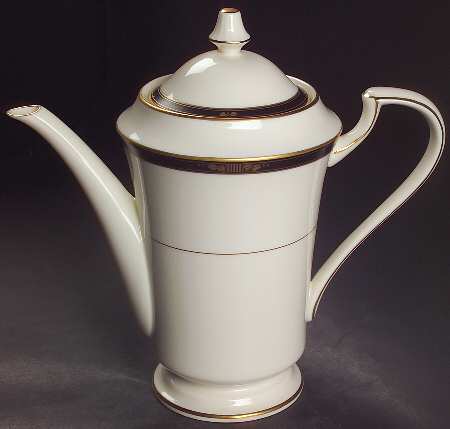 Aberdeen Coffee Pot & Lid