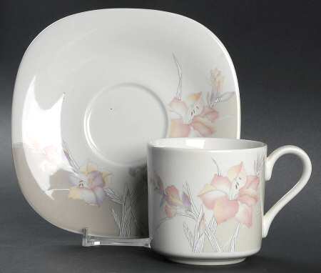Acacia Flat Cup & Saucer Set