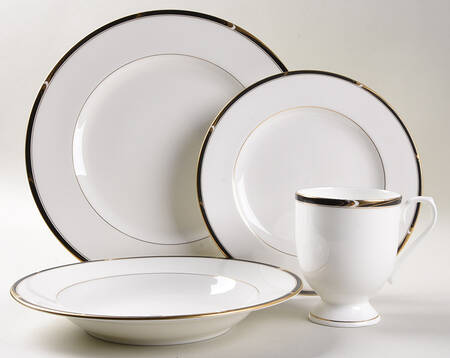 Academy 4 Piece Place Setting