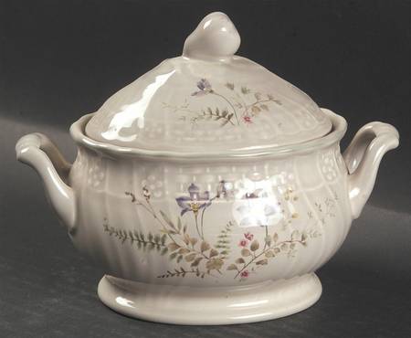 Adeline Sugar Bowl & Lid