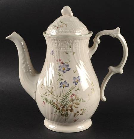 Adeline Coffee Pot & Lid