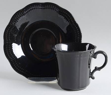 Allura Black Flat Cup & Saucer Set
