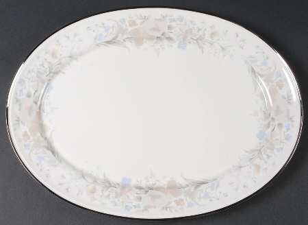 Alyssa 17" Oval Serving Platter