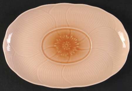 Amaryllis Underplate for Gravy Boat