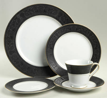 Ambassador 5 Piece Place Setting