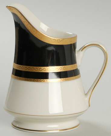 Ambassador Black Creamer