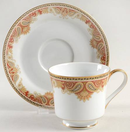Amherst Footed Cup & Saucer Set