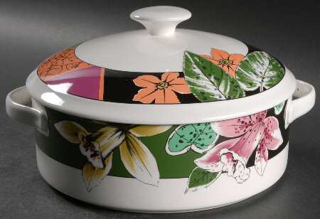 Amorosa 2 Qt Round Covered Casserole