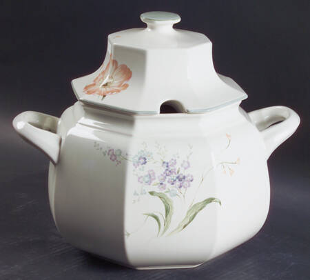 Amsterdam Tureen &  Lid