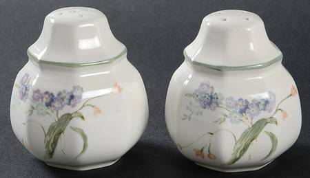 Amsterdam Salt & Pepper Set