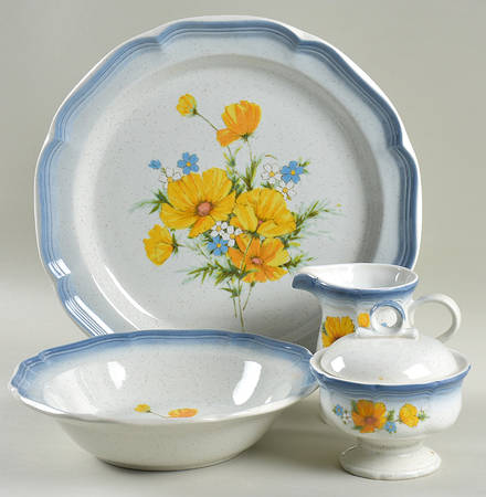 Amy 5 Piece Hostess Set