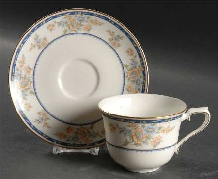 Annabelle Flat Cup & Saucer Set