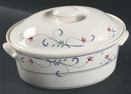 Annette 2 Quart Oval Covered Casserole