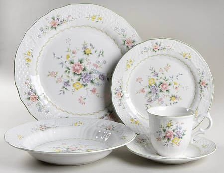 Antique Rose 5 Piece Place Setting