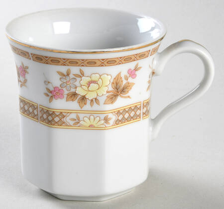 Antoinette Flat Cup