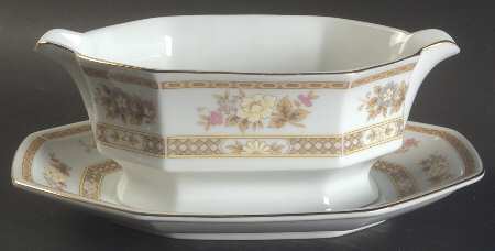 Antoinette Gravy Boat & Underplate