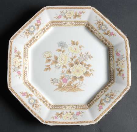 Antoinette 11" Chop Plate (Round Platter)