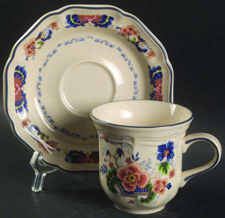 Antiquities Flat Cup & Saucer Set