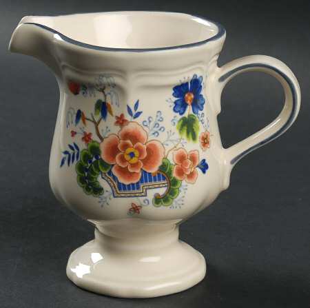 Antiquities Creamer
