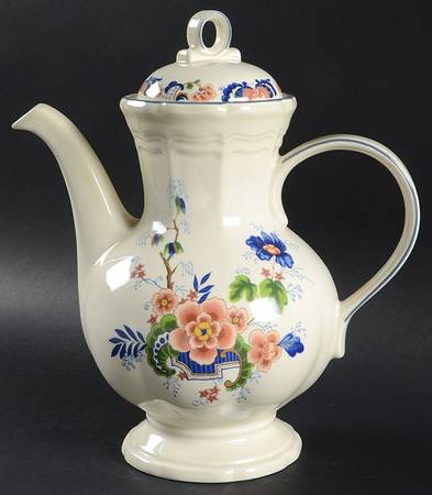 Antiquities Coffee Pot & Lid