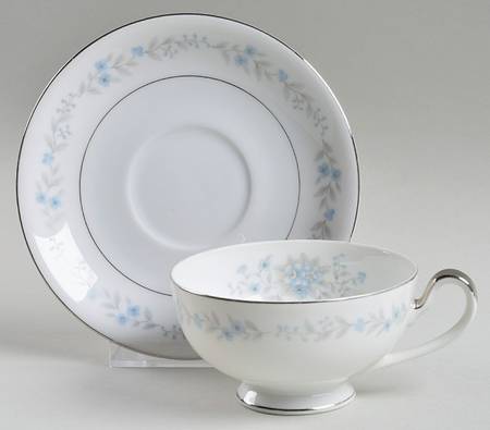 Antoria Footed Cup & Saucer Set