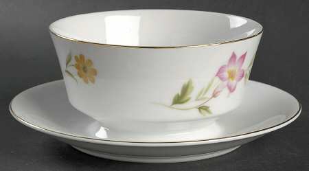 Ardmore Gravy Boat with Attached Underplate