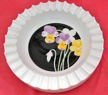 Art Deco 6" Ashtray