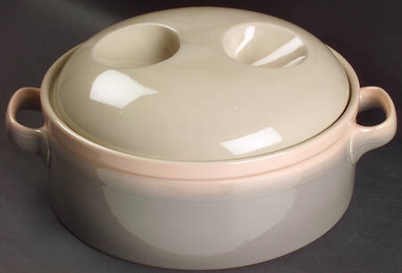 Aruba 2.5 Qt Round Covered Casserole