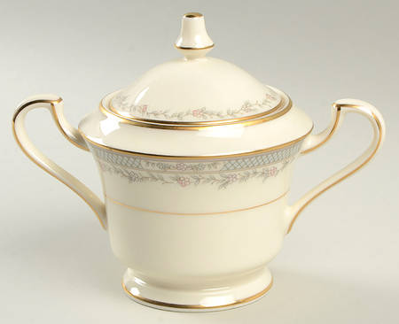 Ashley Hall Sugar Bowl & Lid