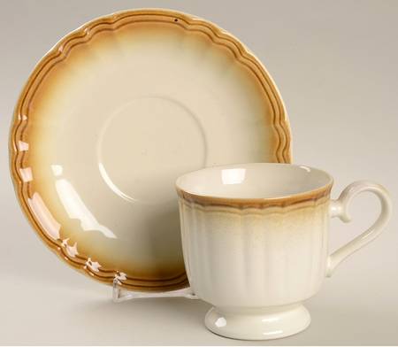 Autumn Breeze Footed Cup & Saucer Set