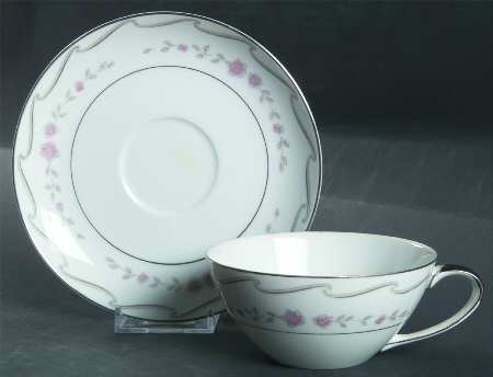 Augusta (Jyoto) Flat Cup & Saucer Set