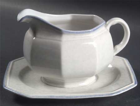 Avante Blue Gravy Boat & Underplate