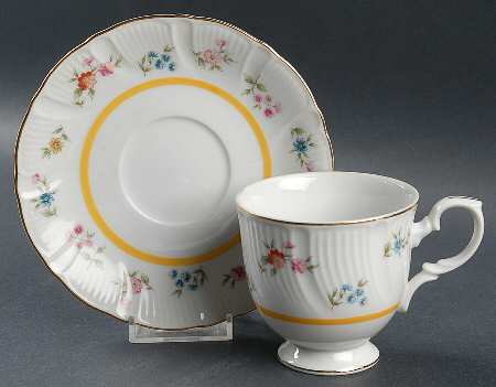 Avondale Footed Cup & Saucer Set