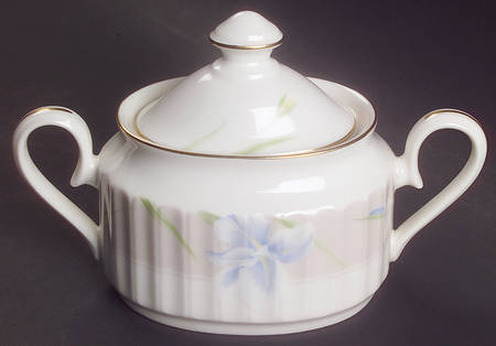Ballantyne Sugar Bowl & Lid