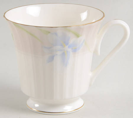 Ballantyne Footed Cup