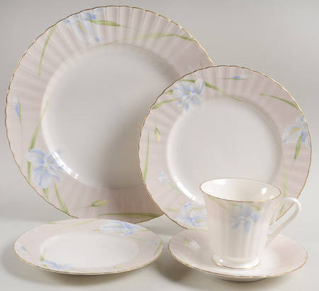 Ballantyne 5 Piece Place Setting