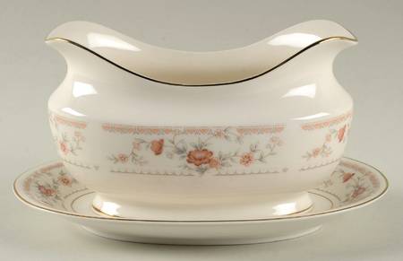 Ballad Gravy Boat & Underplate