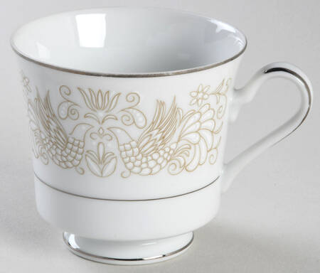 Balmore Footed Cup