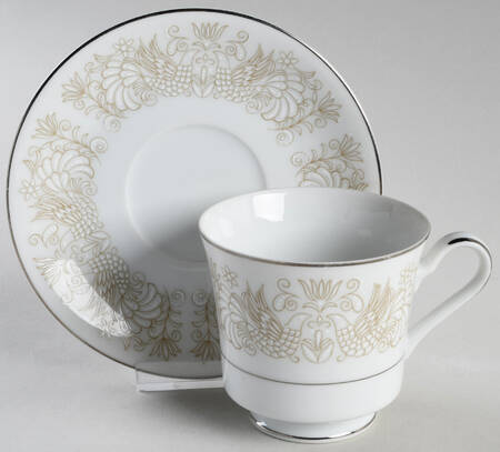 Balmore Footed Cup & Saucer Set