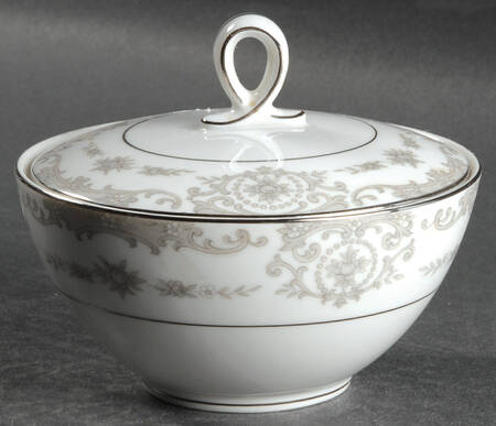 Banbury Sugar Bowl & Lid