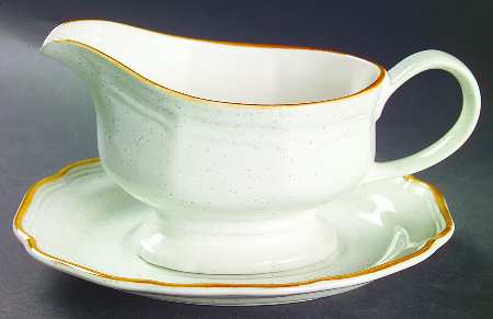 Baronial Gravy Boat & Underplate
