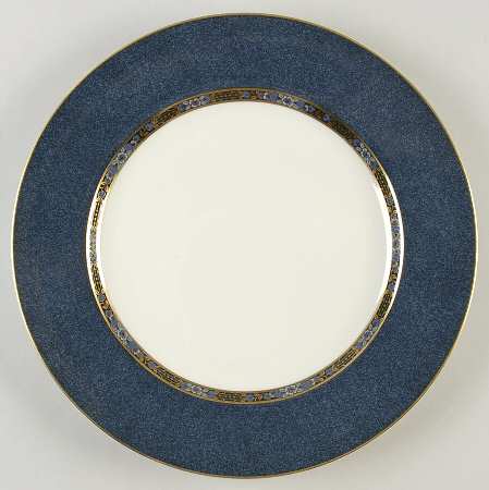 Baroness 12" Chop Plate (Round Platter) by Mikasa