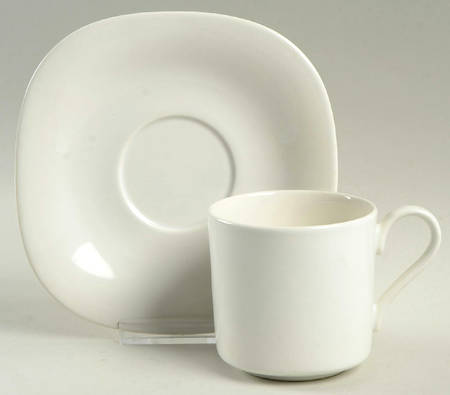 Basic White Flat Cup & Saucer Set