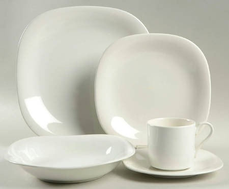 Basic White 5 Piece Place Setting