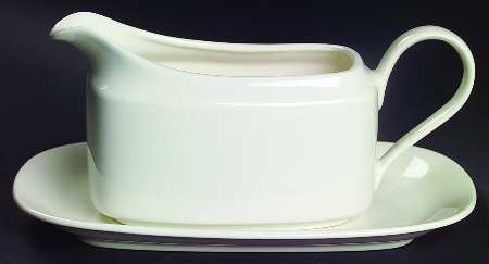 Basic White Gravy Boat & Underplate (Relish/Butter)