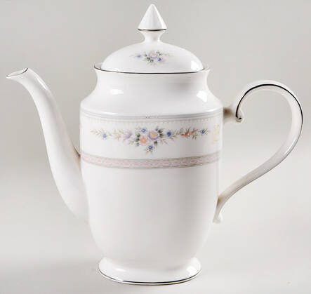 Beaumont Coffee Pot & Lid