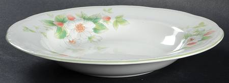 Berry Bloom Large Rim Soup Bowl